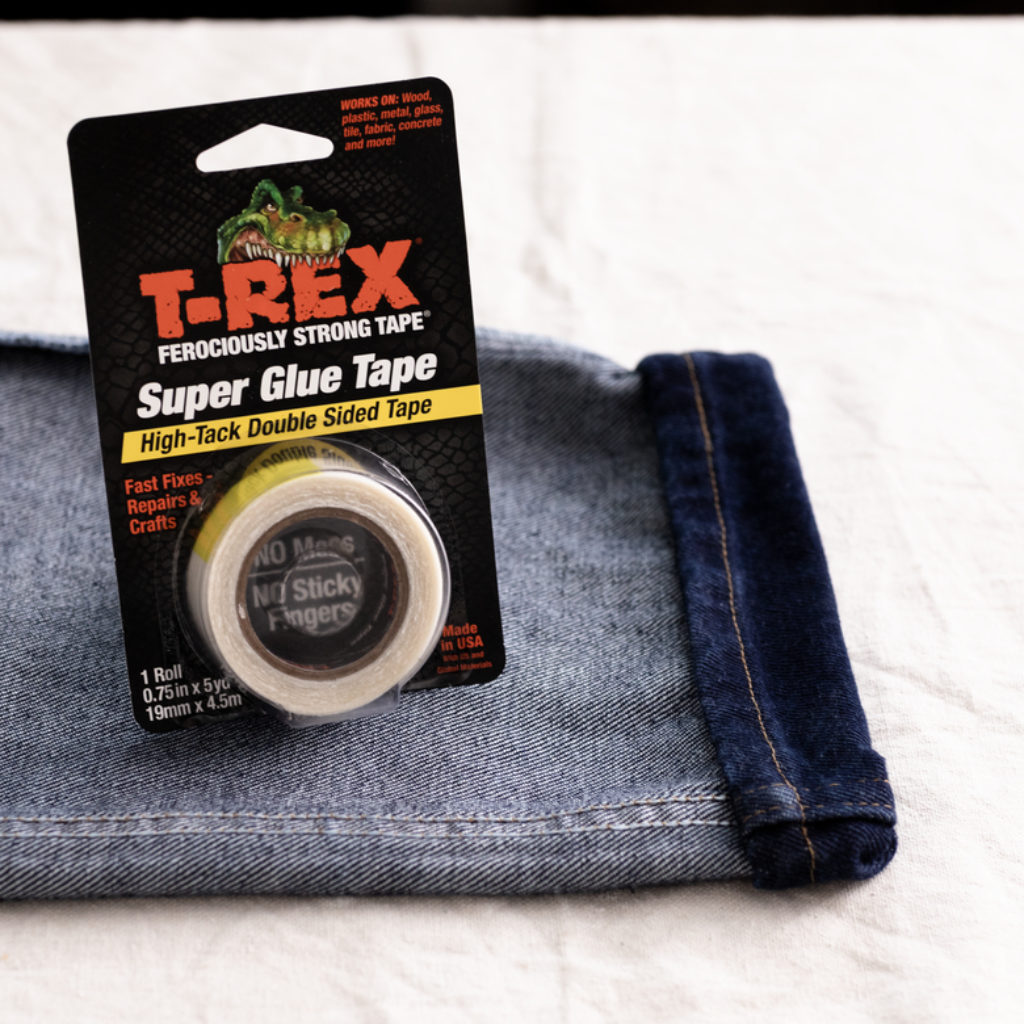 T-Rex® Super Glue Tape vs. Traditional Glues and Mounting Tape